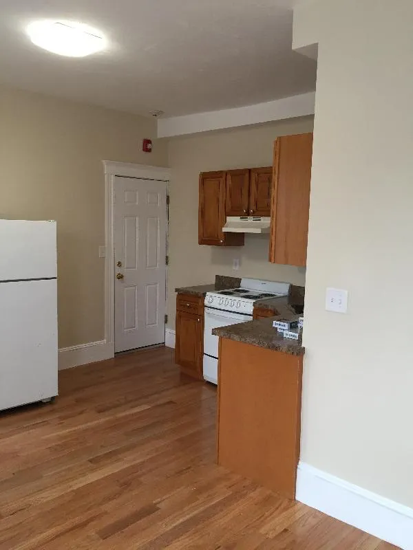 4 bed, 2 bath apartment for rent at 887 Huntington Ave Unit 3, Mission Hill — photo 20 of 26