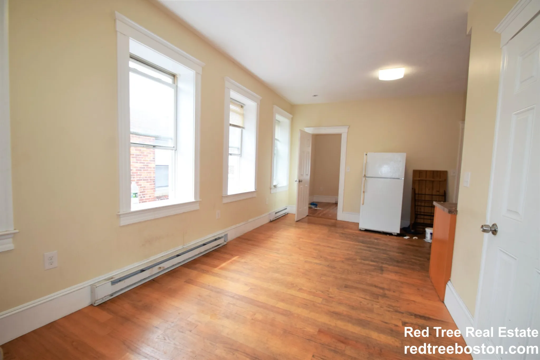 4 bed, 2 bath apartment for rent at 887 Huntington Ave Unit 3, Mission Hill — photo 5 of 26