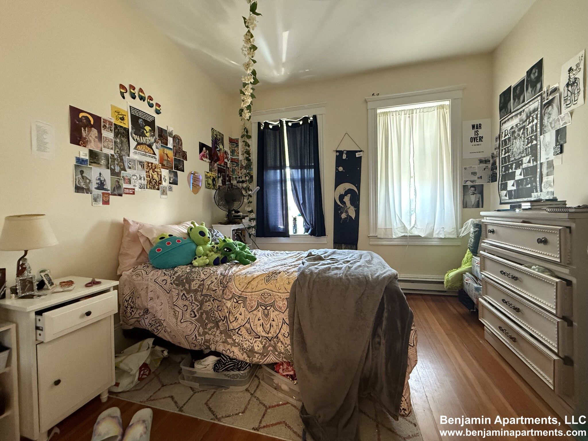 4 bed, 2 bath apartment for rent at 887 Huntington Ave Unit 5F, Mission Hill — photo 1 of 11