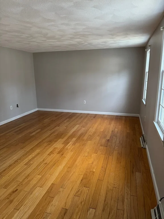 2 bed, 1 bath apartment for rent at 887 Wellman Ave Unit 887, Chelmsford — photo 9 of 17