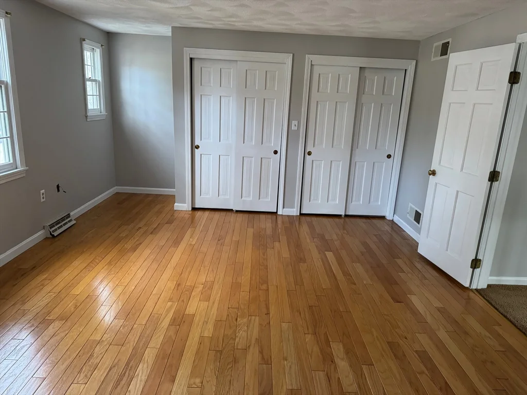 2 bed, 1 bath apartment for rent at 887 Wellman Ave Unit 887, Chelmsford — photo 8 of 17