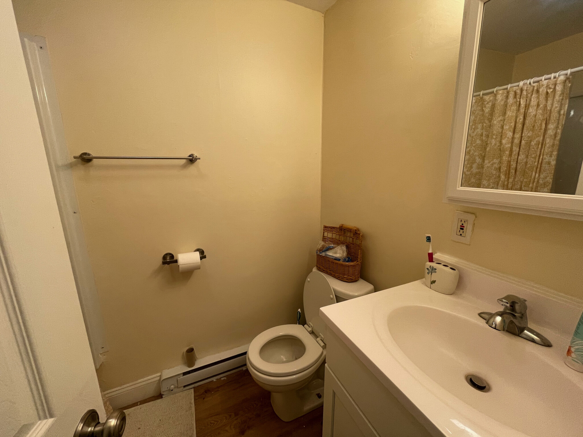 2 bed, 1 bath apartment for rent at 888 Huntington Ave Unit 5, Mission Hill — photo 7 of 10