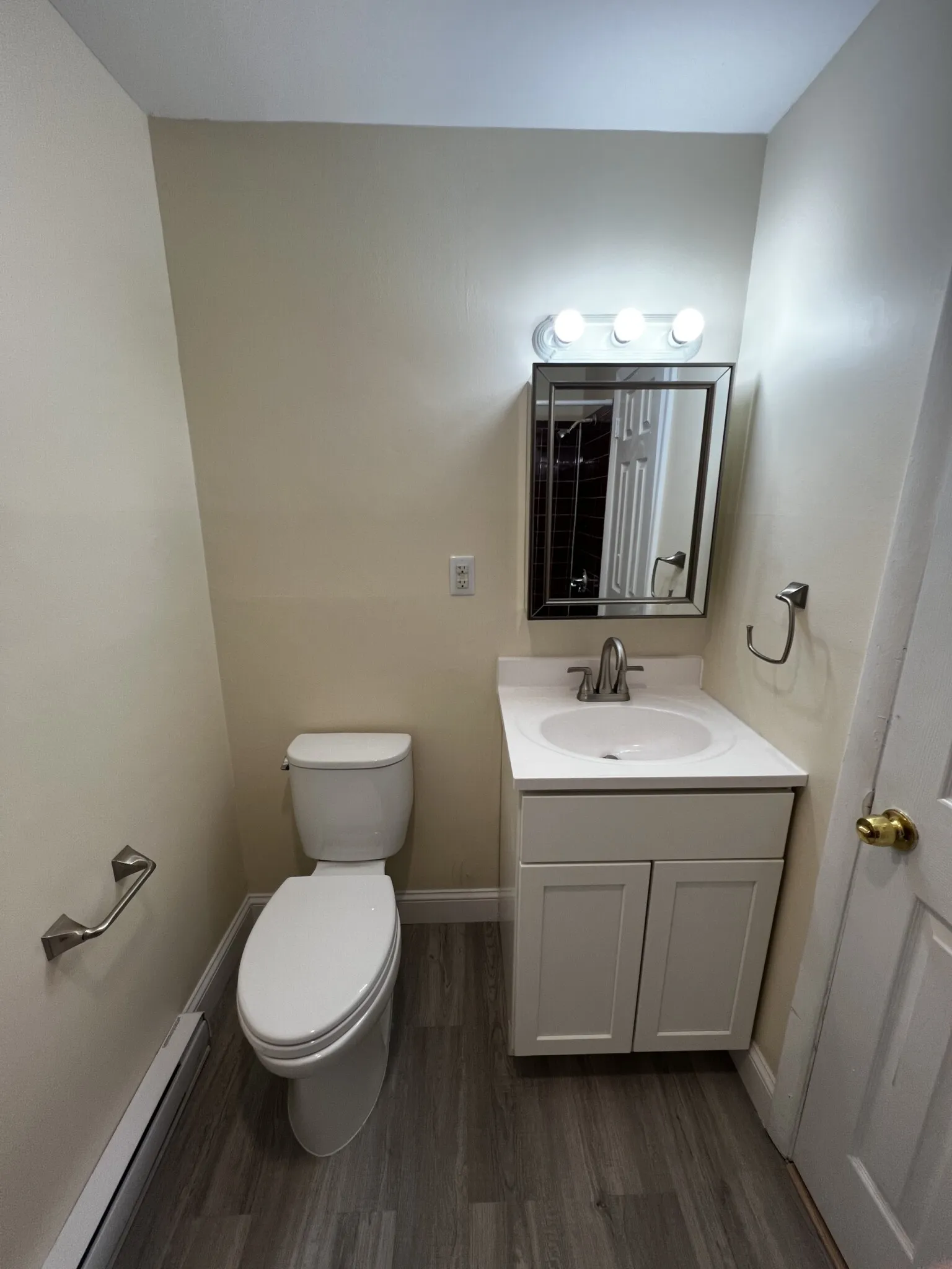 2 bed, 1 bath apartment for rent at 888 Huntington Ave Unit 7, Mission Hill — photo 6 of 7