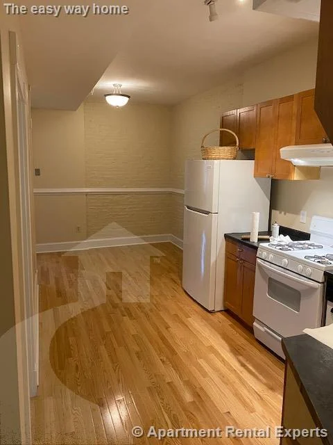3 bed, 1 bath apartment for rent at 888 Massachusetts Ave Unit 10, Central Square — photo 3 of 19