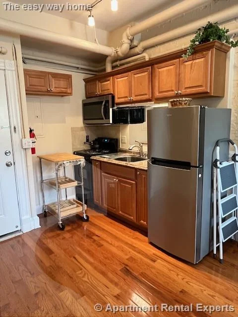 Studio bed, 1 bath apartment for rent at 888 Massachusetts Ave Unit 14, Central Square — photo 9 of 12