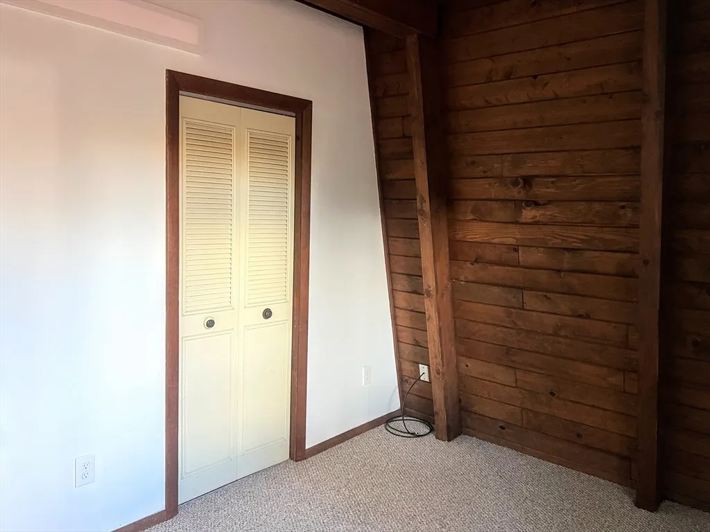 4 bed, 1 bath apartment for rent at 888 Salem St, Groveland — photo 19 of 38
