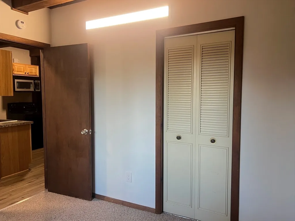 4 bed, 1 bath apartment for rent at 888 Salem St, Groveland — photo 18 of 38