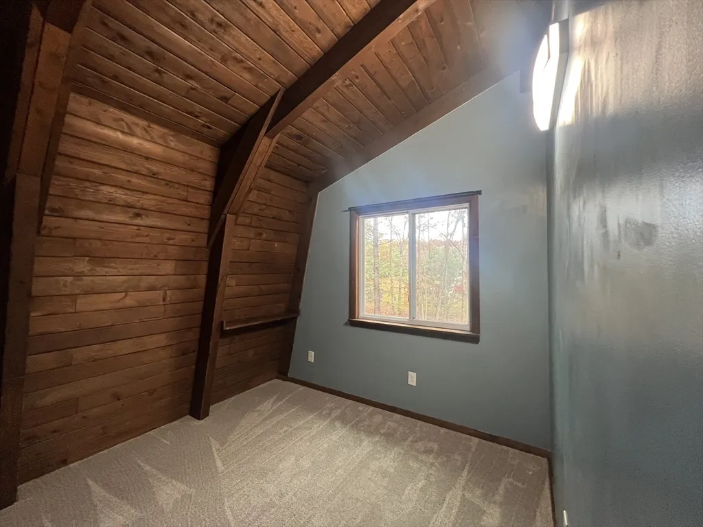 4 bed, 1 bath apartment for rent at 888 Salem St, Groveland — photo 28 of 38