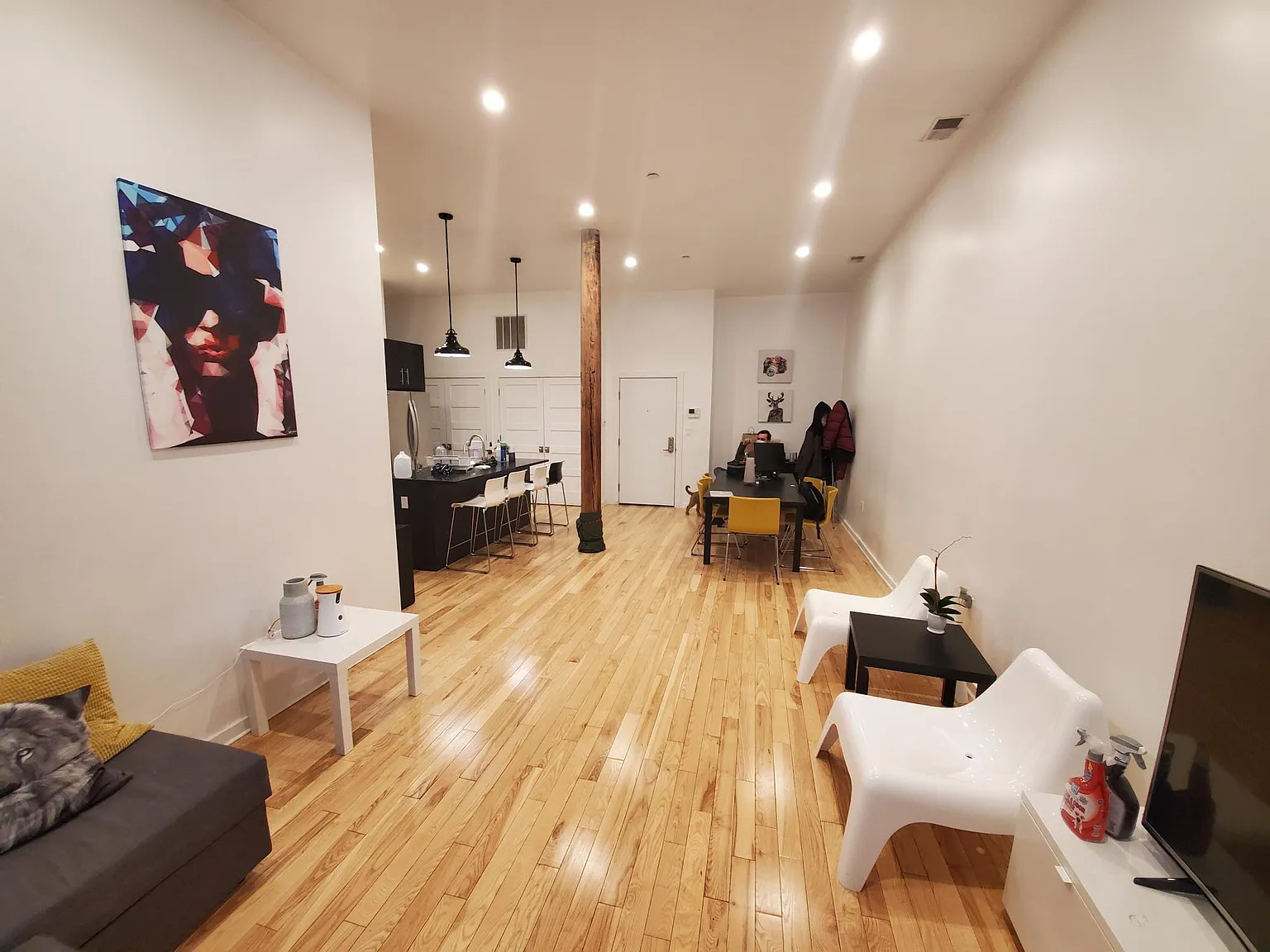 2 bed, 2 bath apartment for rent at 888 Tremont St Unit 3, South End — photo 2 of 12