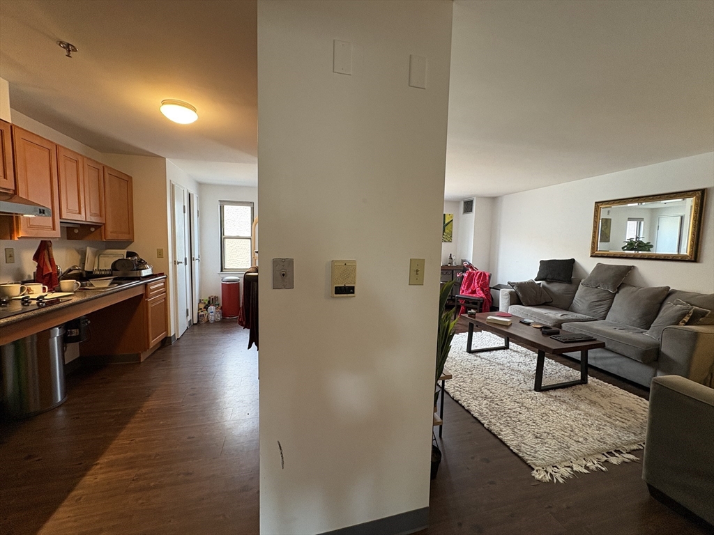 2 bed, 1 bath apartment for rent at 888 Washington St Unit 304, Chinatown — photo 7 of 13