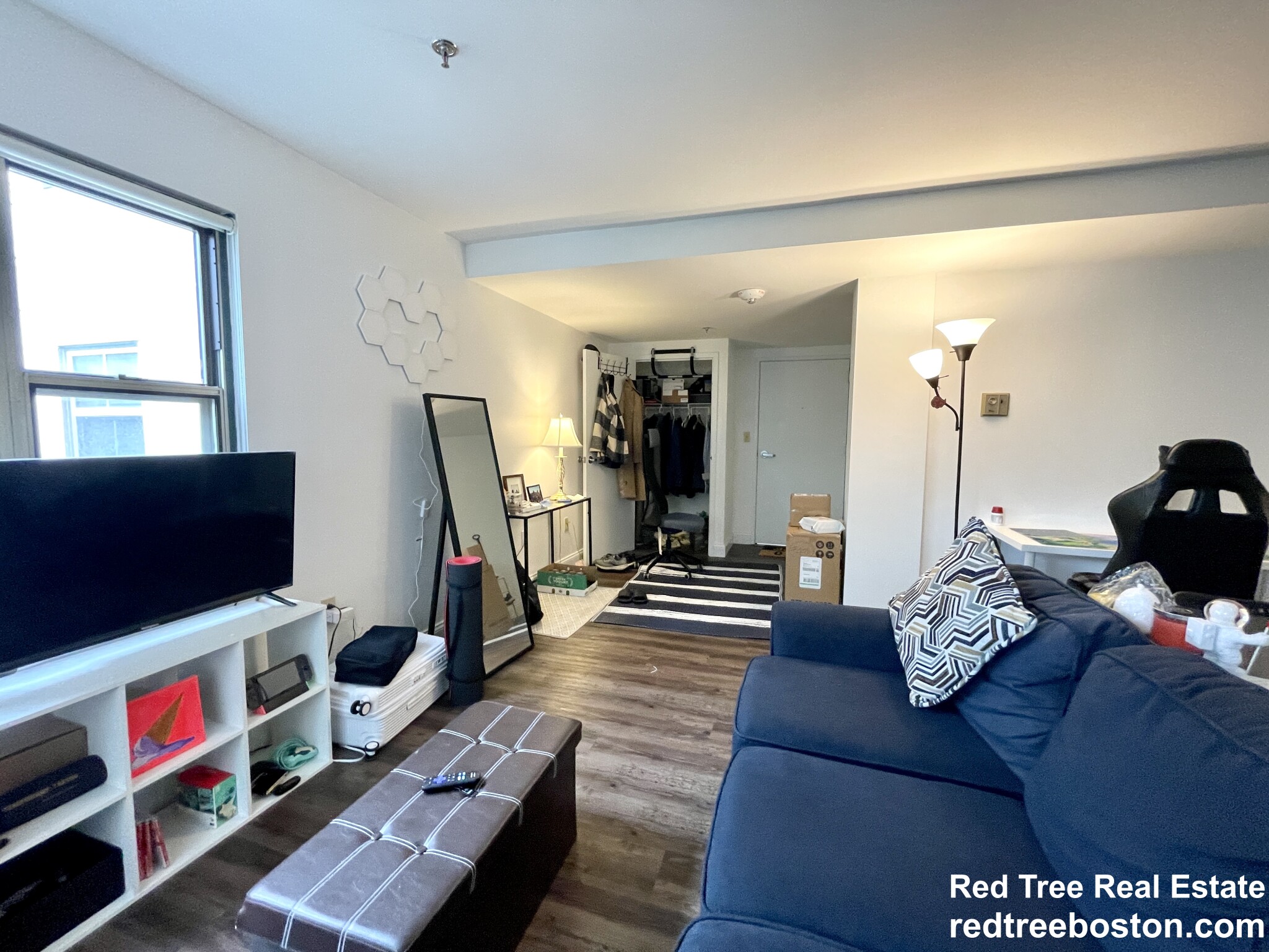 1 bed, 1 bath apartment for rent at 888 Washington St Unit 601, Chinatown — photo 3 of 28