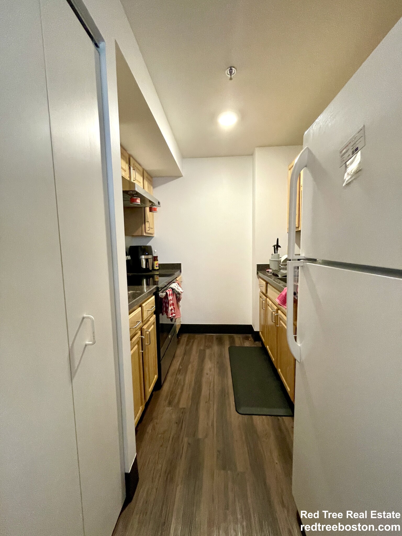 1 bed, 1 bath apartment for rent at 888 Washington St Unit 601, Chinatown — photo 17 of 28