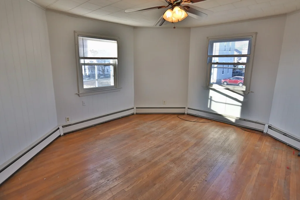 1 bed, 1 bath apartment for rent at 889 Pine Unit 3, Fall River — photo 5 of 16