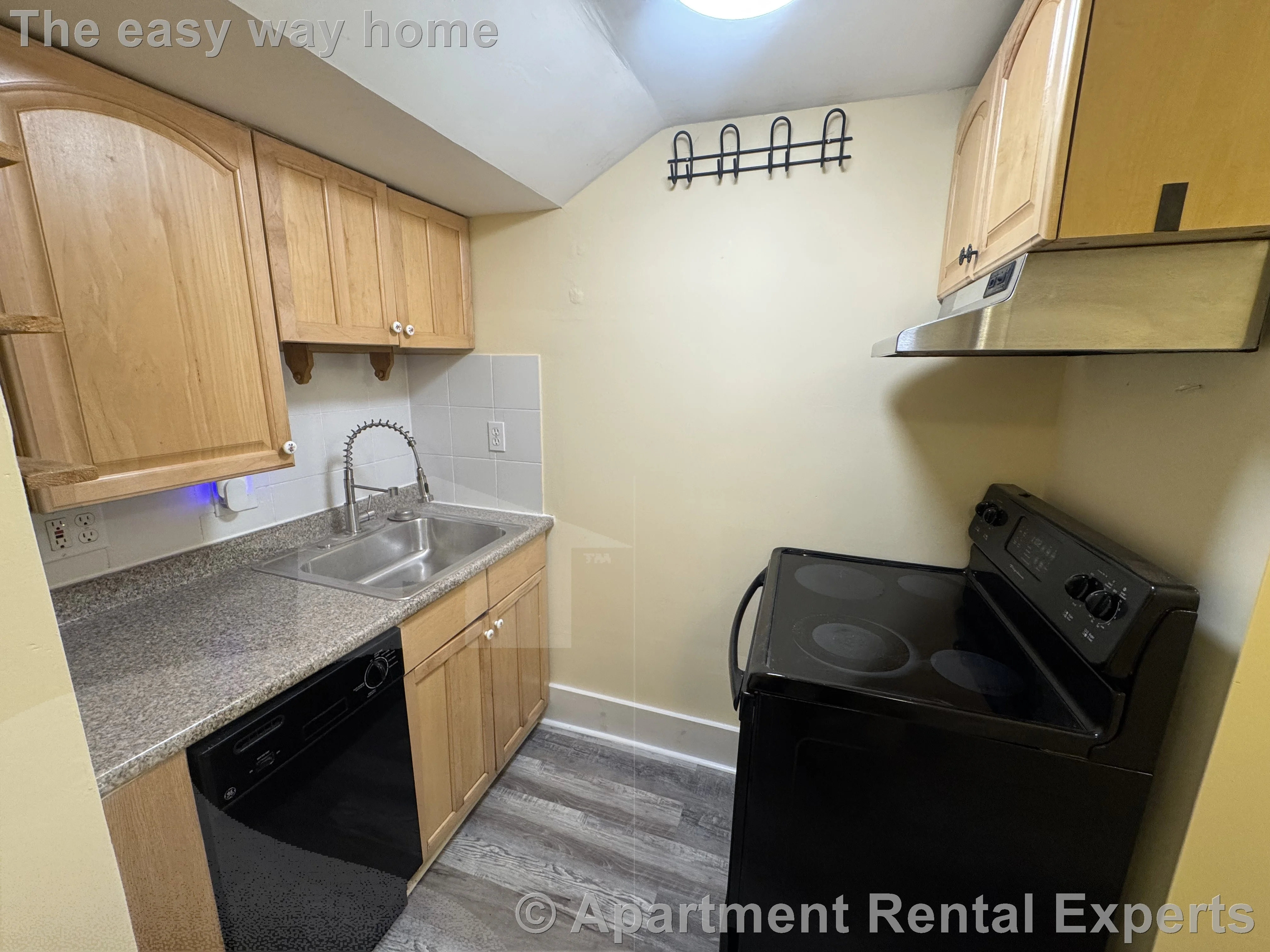 1 bed, 1 bath apartment for rent at 89-91 Hancock St Unit 2, Harvard Square — photo 8 of 15