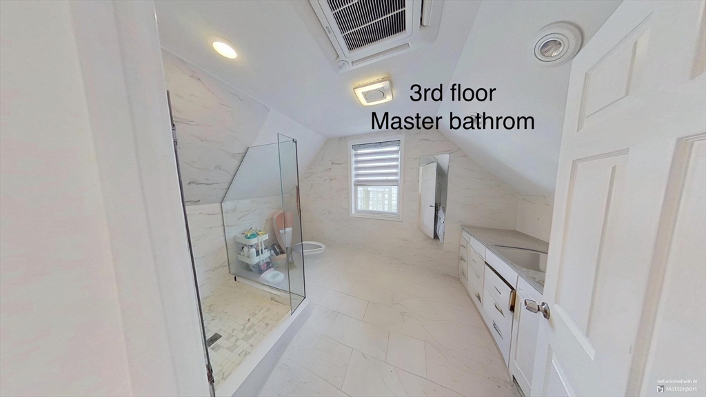 3 bed, 2 bath apartment for rent at 89 Antwerp St Unit B, Lower Allston — photo 12 of 15