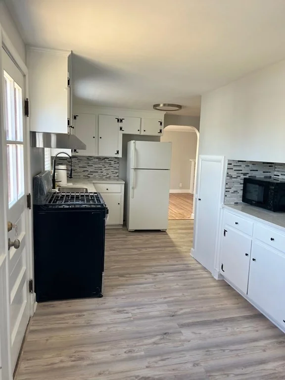 3 bed, 2 bath apartment for rent at 89 Ashworth Rd, Squantum — photo 11 of 29