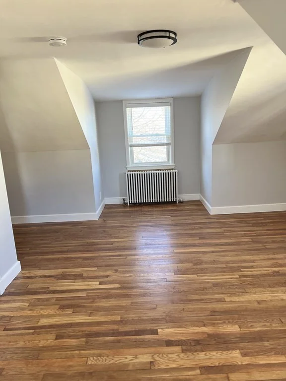 3 bed, 2 bath apartment for rent at 89 Ashworth Rd, Squantum — photo 15 of 29