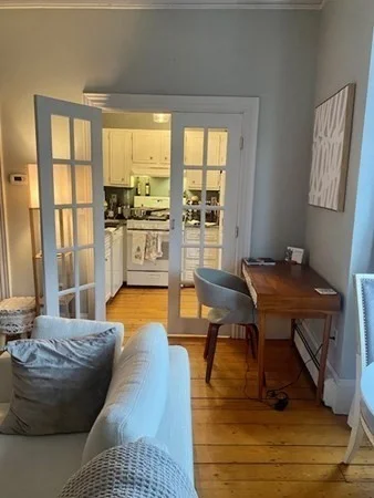 1 bed, 1 bath apartment for rent at 89 Bartlett St Unit 2, Charlestown — photo 3 of 13