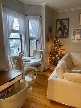 1 bed, 1 bath apartment for rent at 89 Bartlett St Unit 2, Charlestown