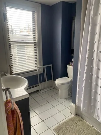 1 bed, 1 bath apartment for rent at 89 Bartlett St Unit 2, Charlestown — photo 9 of 13