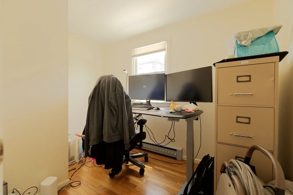 3 bed, 1 bath apartment for rent at 89 Brayton Rd Unit 2, Brighton — photo 7 of 29