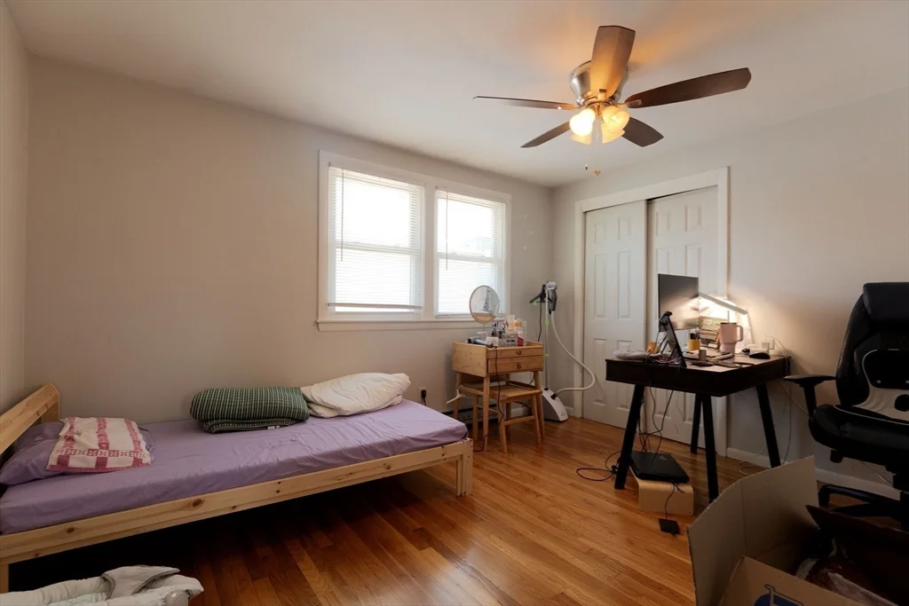3 bed, 1 bath apartment for rent at 89 Brayton Rd Unit 2, Brighton — photo 9 of 29
