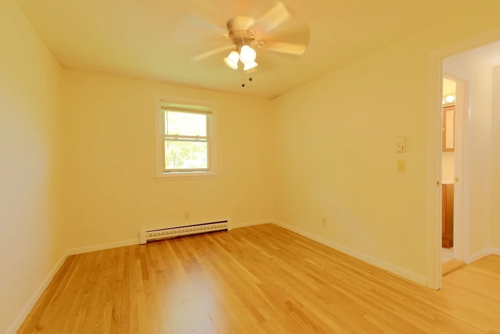 3 bed, 1 bath apartment for rent at 89 Brayton Rd Unit 2, Brighton — photo 15 of 33