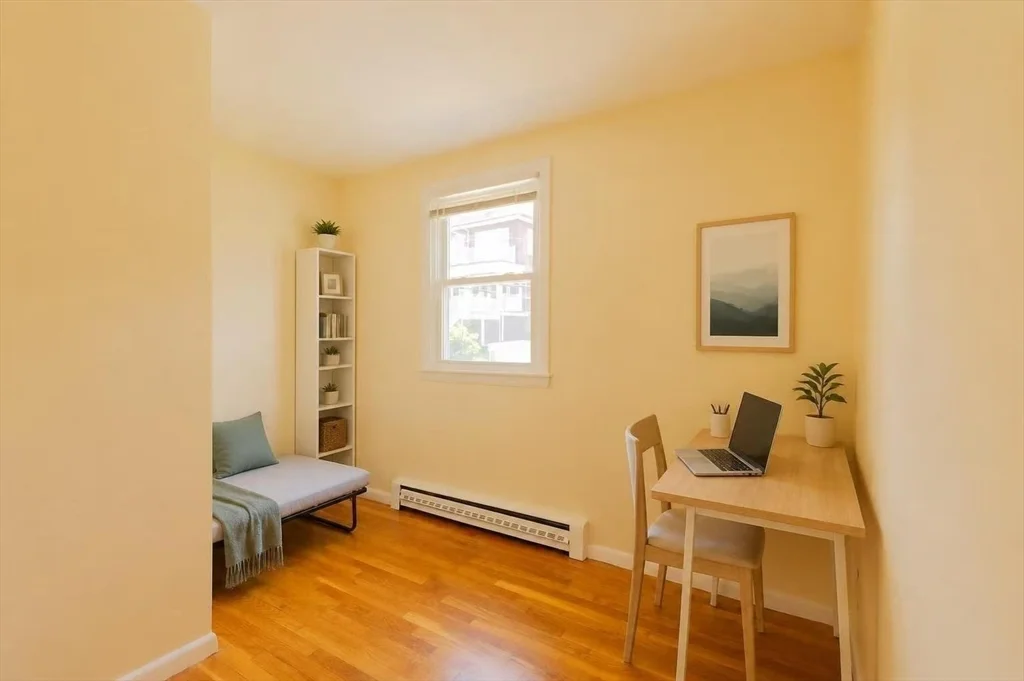3 bed, 1 bath apartment for rent at 89 Brayton Rd Unit 2, Brighton — photo 4 of 33