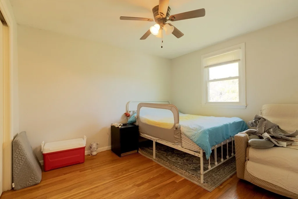 3 bed, 1 bath apartment for rent at 89 Brayton Rd Unit 2, Brighton — photo 12 of 29