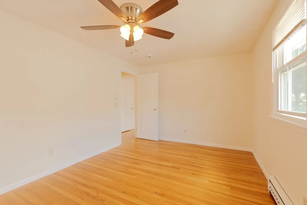 3 bed, 1 bath apartment for rent at 89 Brayton Rd Unit 2, Brighton — photo 12 of 33