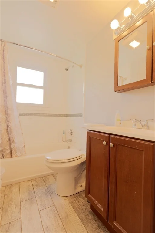3 bed, 1 bath apartment for rent at 89 Brayton Rd Unit 2, Brighton — photo 17 of 29