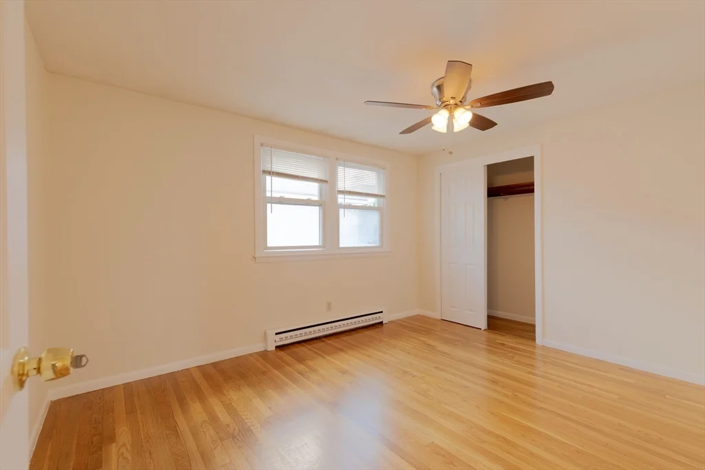 3 bed, 1 bath apartment for rent at 89 Brayton Rd Unit 2, Brighton — photo 11 of 33