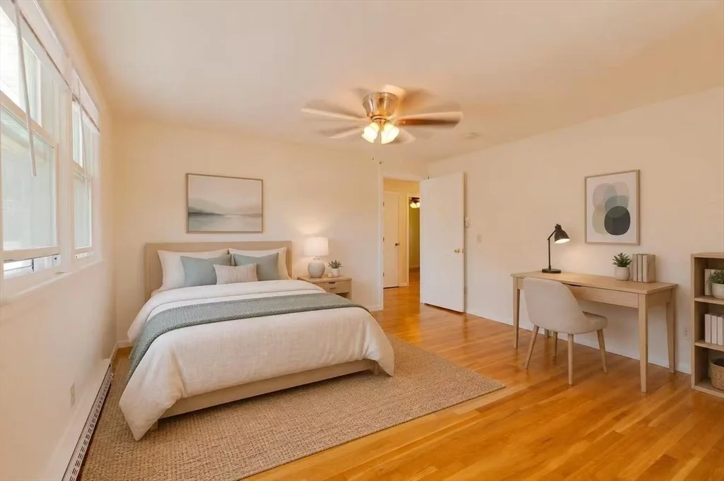 3 bed, 1 bath apartment for rent at 89 Brayton Rd Unit 2, Brighton — photo 7 of 33