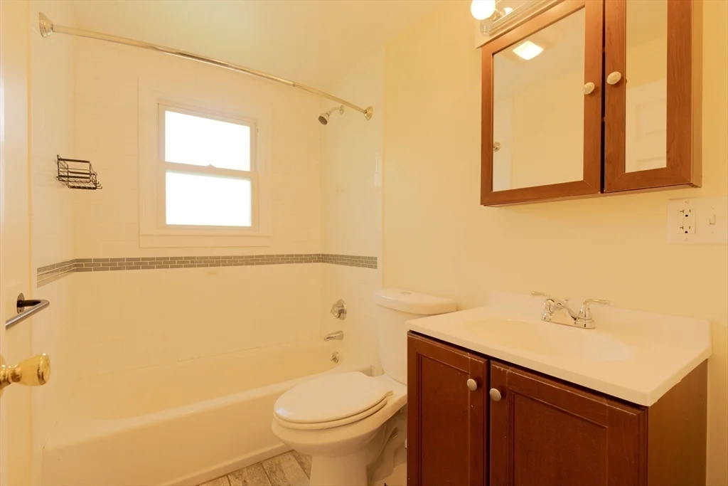3 bed, 1 bath apartment for rent at 89 Brayton Rd Unit 2, Brighton — photo 25 of 33