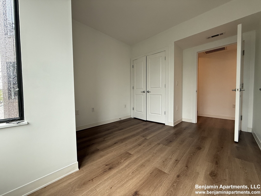 2 bed, 2 bath apartment for rent at 89 Brighton Ave Unit 201, Allston — photo 10 of 16