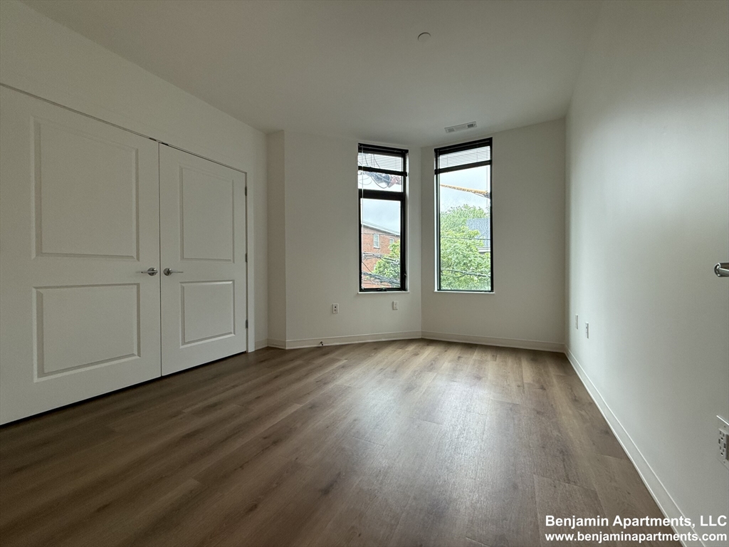 2 bed, 2 bath apartment for rent at 89 Brighton Ave Unit 201, Allston — photo 12 of 16