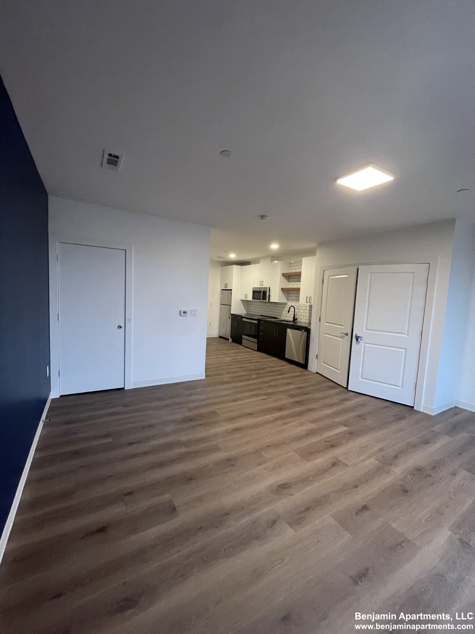 Studio bed, 1 bath apartment for rent at 89 Brighton Ave Unit 210E, Allston — photo 6 of 8