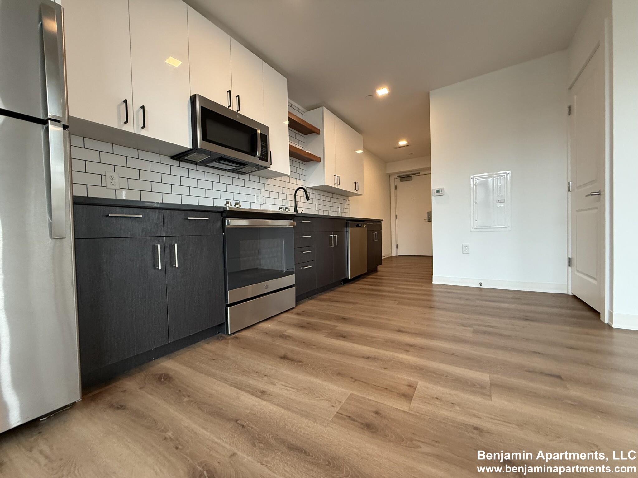 2 bed, 2 bath apartment for rent at 89 Brighton Ave Unit 429, Allston — photo 2 of 17