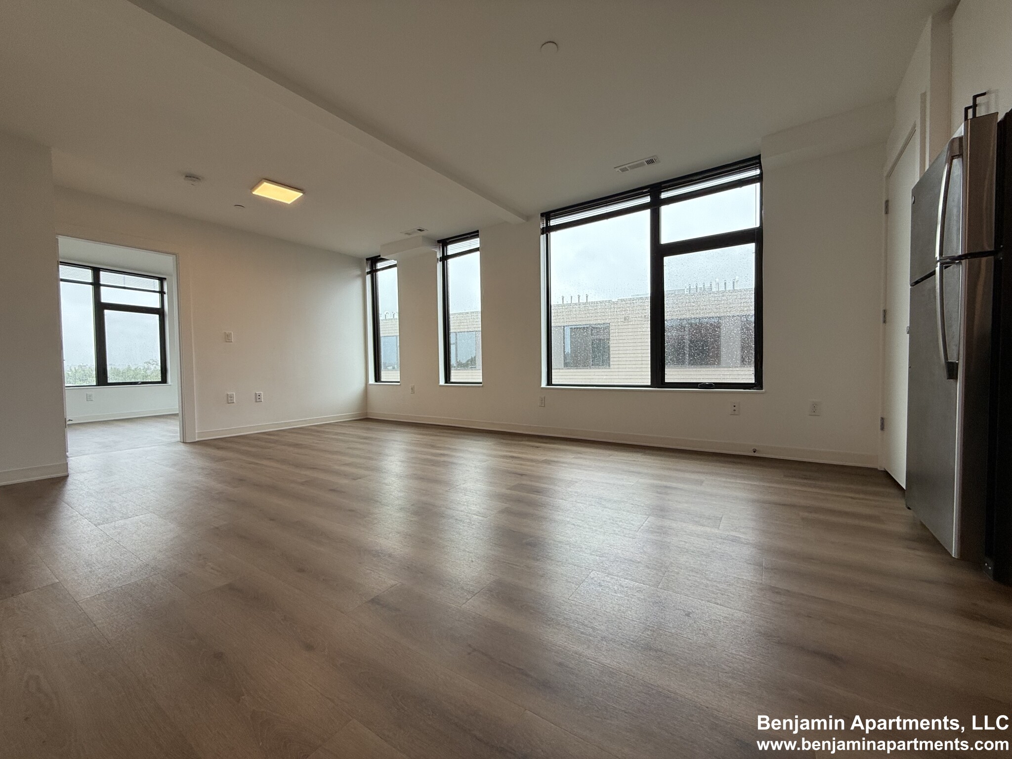 2 bed, 2 bath apartment for rent at 89 Brighton Ave Unit 429, Allston — photo 4 of 17