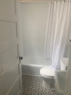 2 bed, 1 bath apartment for rent at 89 Broadway Unit 4, Quincy — photo 4 of 7