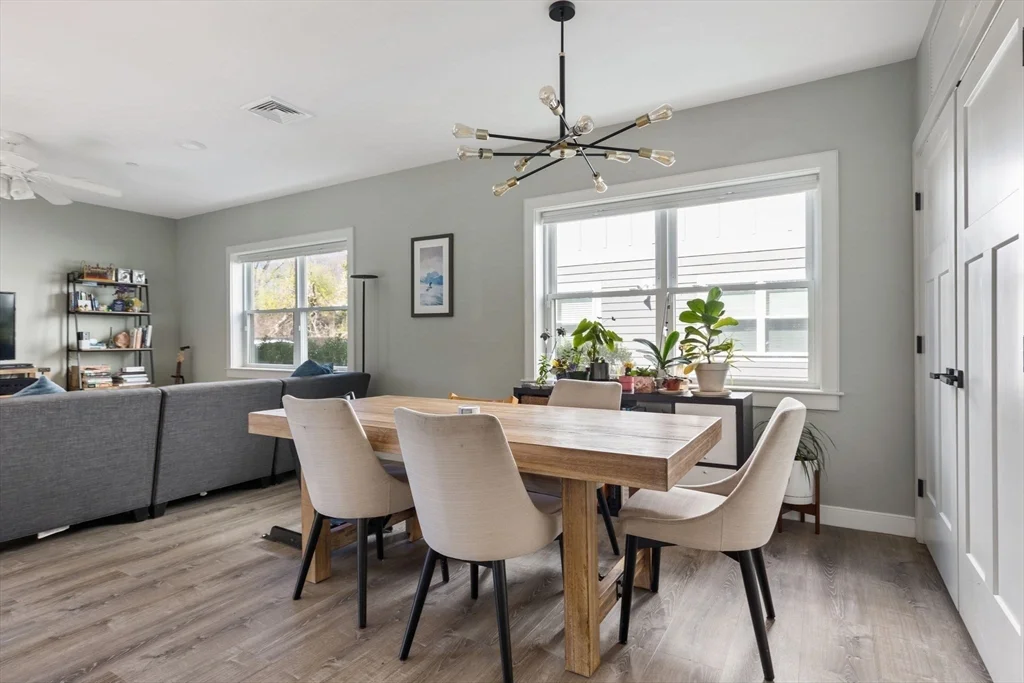2 bed, 2 bath apartment for rent at 89 Brookley Rd Unit 1, Jamaica Plain — photo 4 of 20