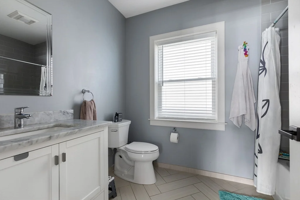 2 bed, 2 bath apartment for rent at 89 Brookley Rd Unit 1, Jamaica Plain — photo 17 of 20