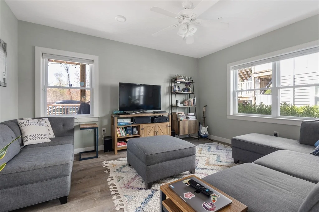 2 bed, 2 bath apartment for rent at 89 Brookley Rd Unit 1, Jamaica Plain — photo 6 of 20