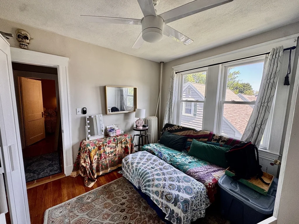 5 bed, 2 bath apartment for rent at 89 Burget Ave Unit 2, Tufts University — photo 12 of 28