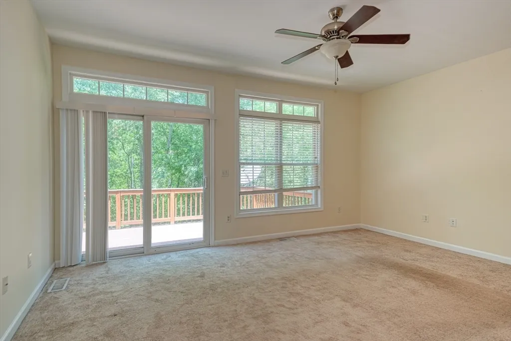 2 bed, 2 bath apartment for rent at 89 Buttercup Ln Unit 255, Grafton — photo 3 of 38