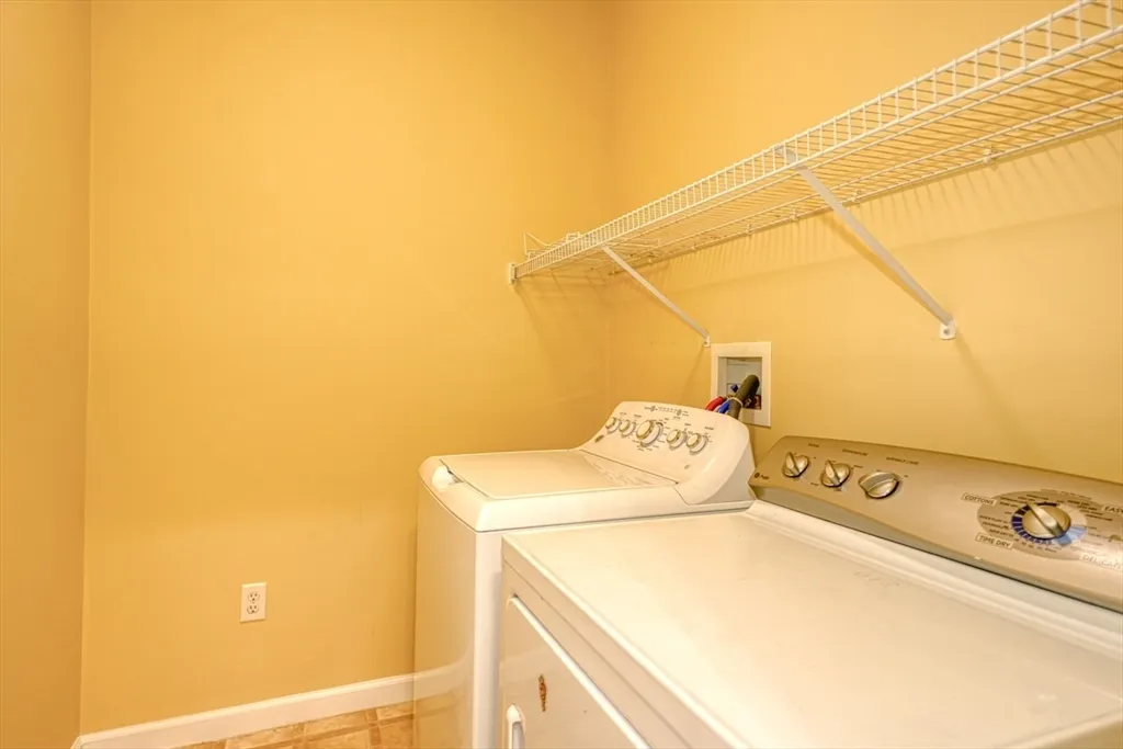 2 bed, 2 bath apartment for rent at 89 Buttercup Ln Unit 255, Grafton — photo 16 of 38