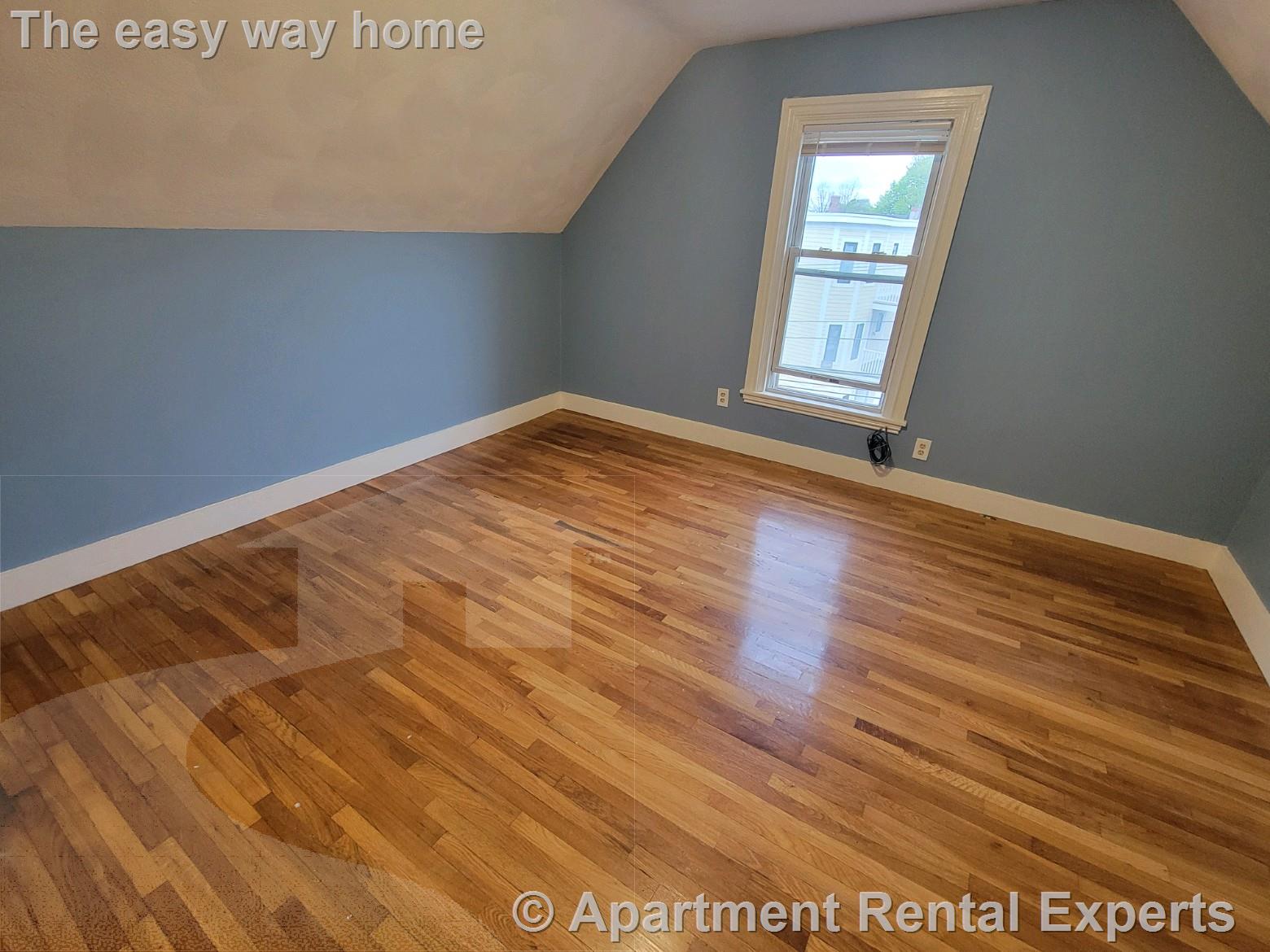 3 bed, 2 bath apartment for rent at 89 Cedar St Unit 2, Porter Square — photo 8 of 8
