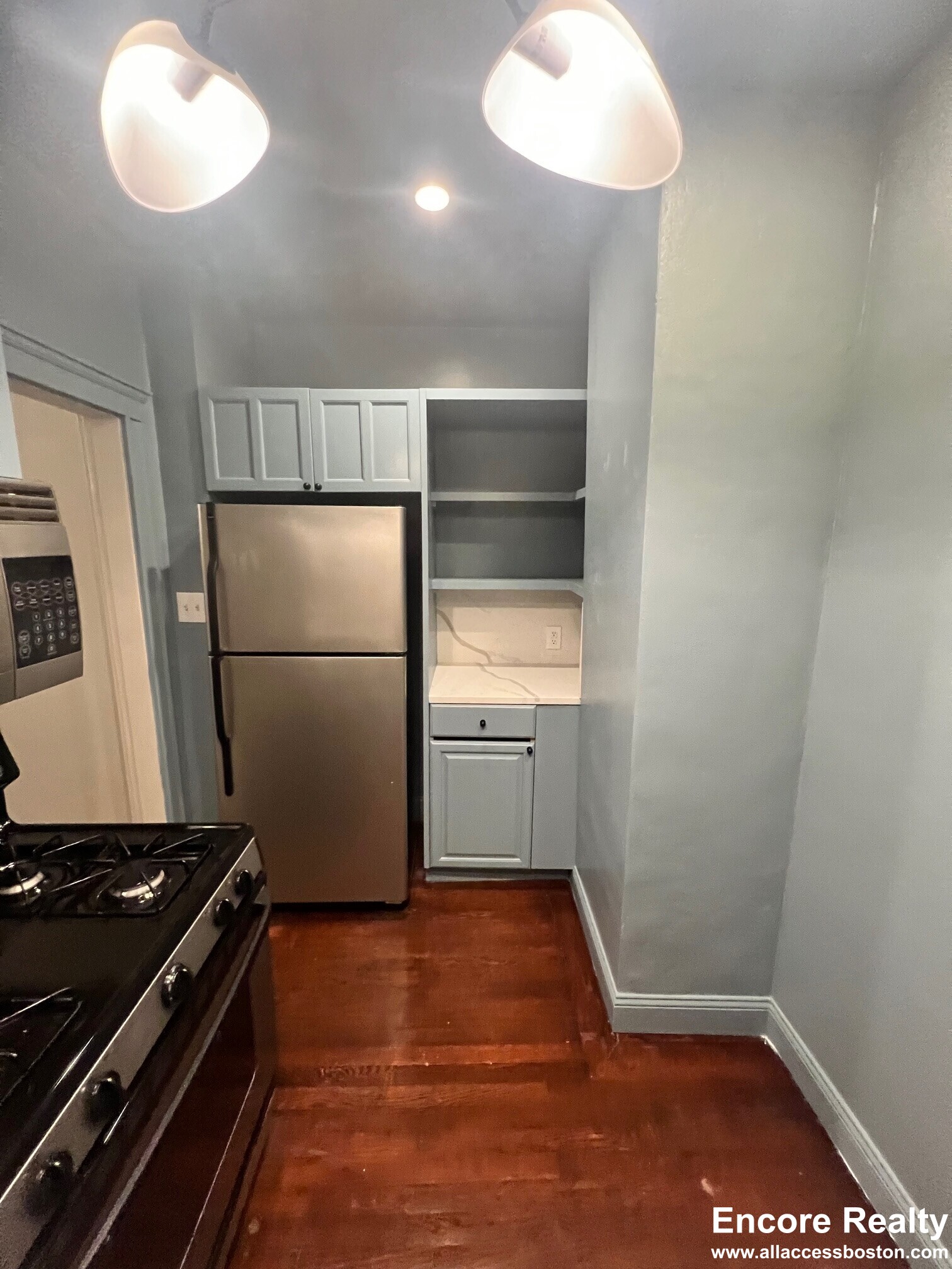 1 bed, 1 bath apartment for rent at 89 Chester St Unit A2, Allston — photo 2 of 7