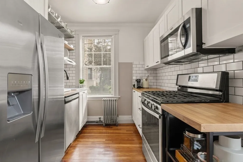 Studio bed, 1 bath apartment for rent at 89 Chester St Unit A3, Allston — photo 4 of 17
