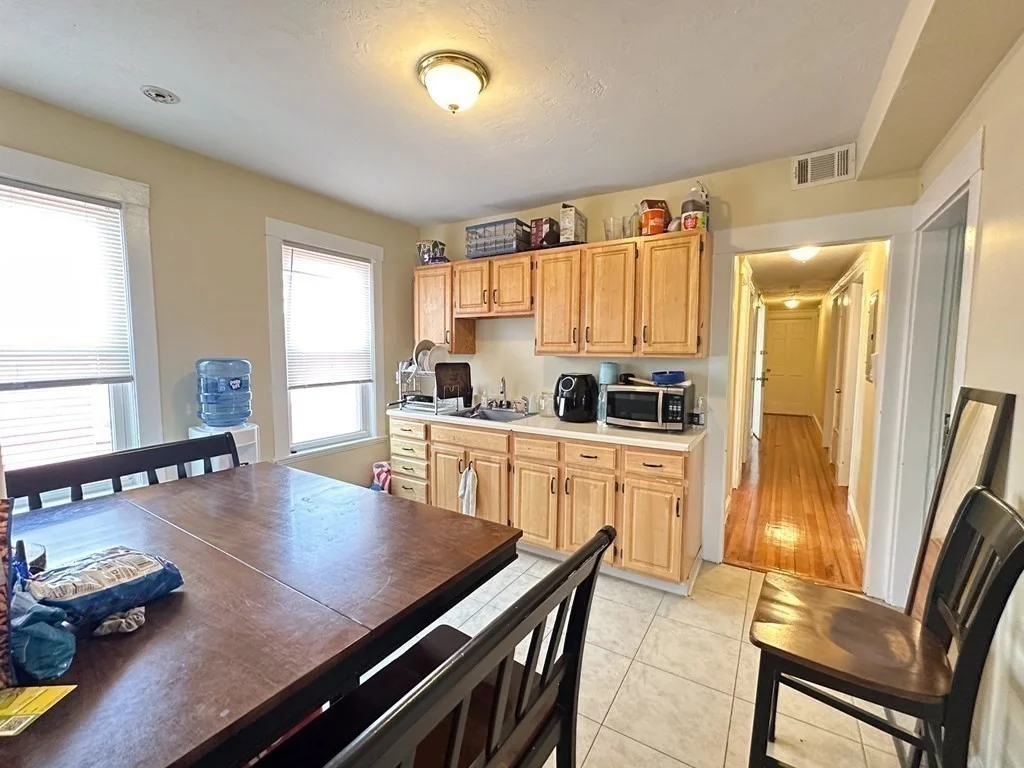 3 bed, 1 bath apartment for rent at 89 Claybourne St Unit 3, Dorchester — photo 2 of 18